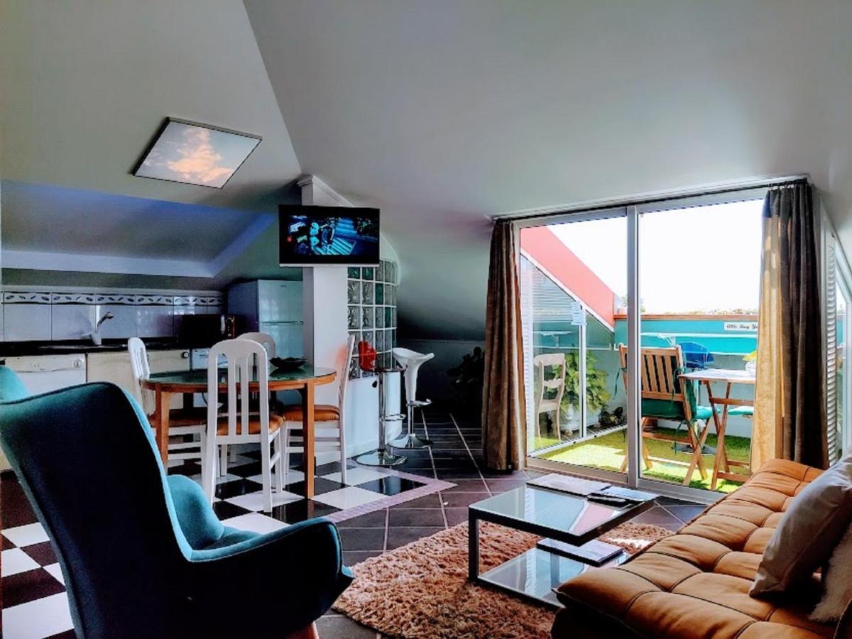 Апартаменты Attic Bay Камара-де-Лобуш Экстерьер фото