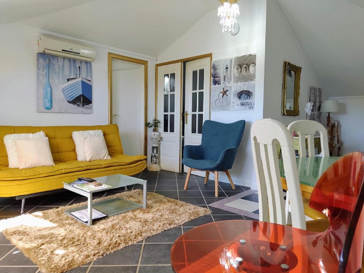 Апартаменты Attic Bay Камара-де-Лобуш Экстерьер фото